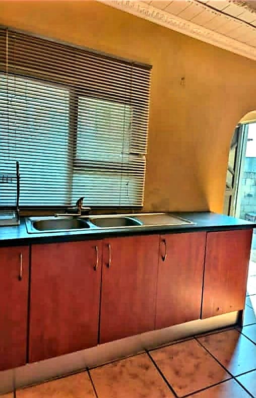 4 Bedroom Property for Sale in Amalinda Eastern Cape
